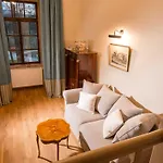 Aparthotel Zamek Karpniki Schloss Fischbach