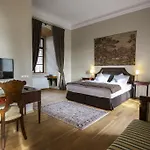Aparthotel Zamek Karpniki Schloss Fischbach Lomnica (Jelenia Gora)