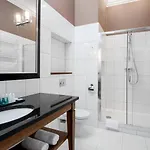 Zamek Karpniki Schloss Fischbach 4*