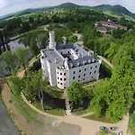 Zamek Karpniki Schloss Fischbach 4*