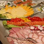 Zamek Karpniki Schloss Fischbach Aparthotel 4*