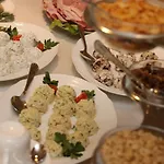 Aparthotel Zamek Karpniki Schloss Fischbach 4*