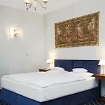 Zamek Karpniki Schloss Fischbach 4* Lomnica (Jelenia Gora)