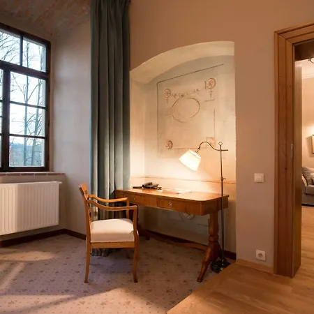 Zamek Karpniki Schloss Fischbach 4* Lomnica (Jelenia Gora)