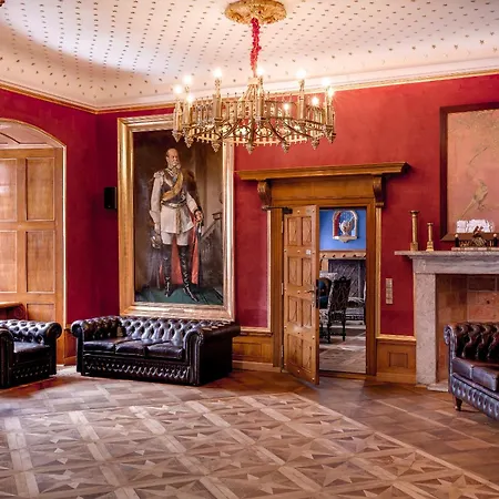 Zamek Karpniki Schloss Fischbach Apart-hotel 4*