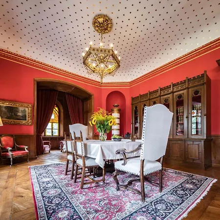 Zamek Karpniki Schloss Fischbach