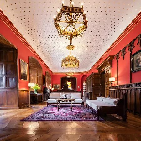 Zamek Karpniki Schloss Fischbach Апарт-готель 4*