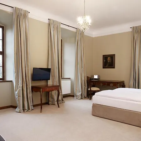 Zamek Karpniki Schloss Fischbach 4*