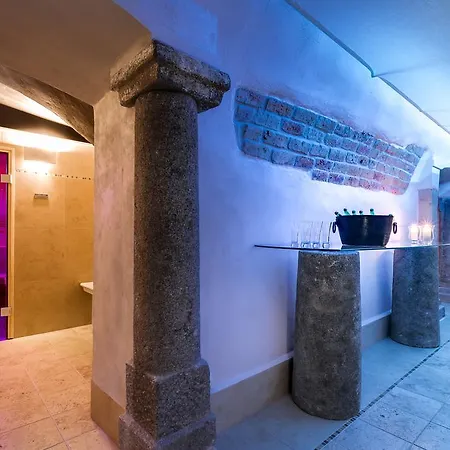 Apart-hotel Zamek Karpniki Schloss Fischbach