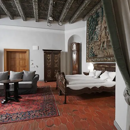 Aparthotel Zamek Karpniki Schloss Fischbach Lomnica (Jelenia Gora)