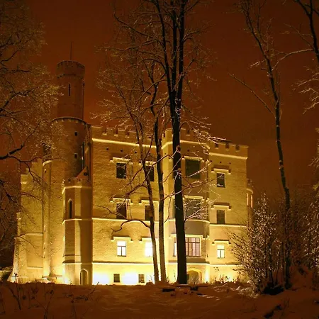 Zamek Karpniki Schloss Fischbach Aparthotel 4*