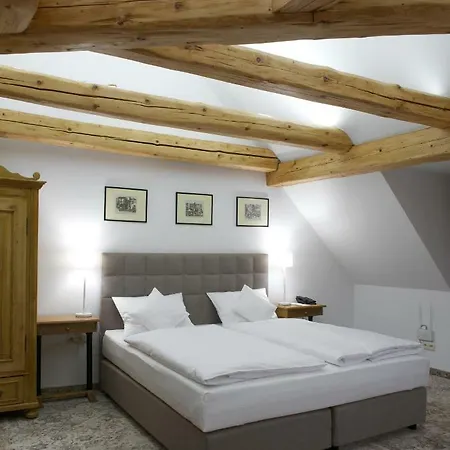 Zamek Karpniki Schloss Fischbach 아파트호텔