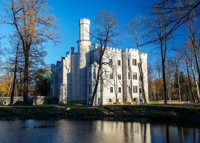 Апарт-отель Zamek Karpniki Schloss Fischbach