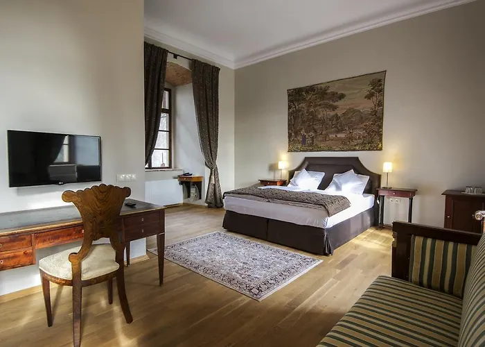 Ξενοδοχείο με διαμερίσματα Zamek Karpniki Schloss Fischbach Lomnica (Jelenia Gora)