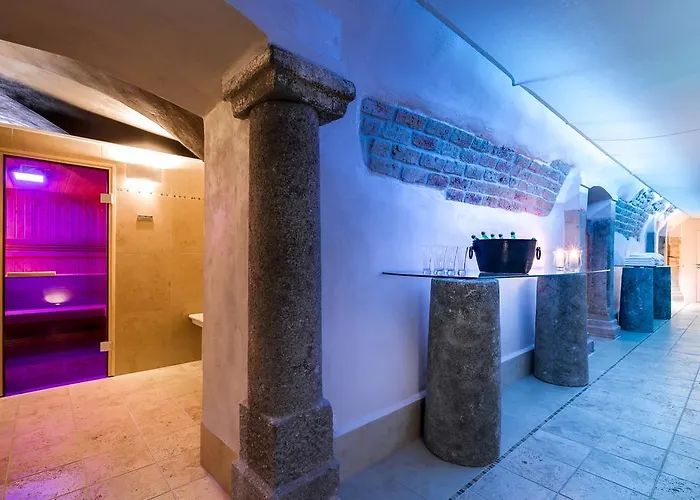 公寓式酒店 Zamek Karpniki Schloss Fischbach