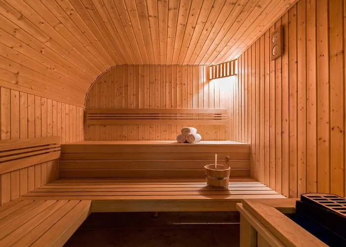 Ξενοδοχείο με διαμερίσματα Zamek Karpniki Schloss Fischbach Lomnica (Jelenia Gora)