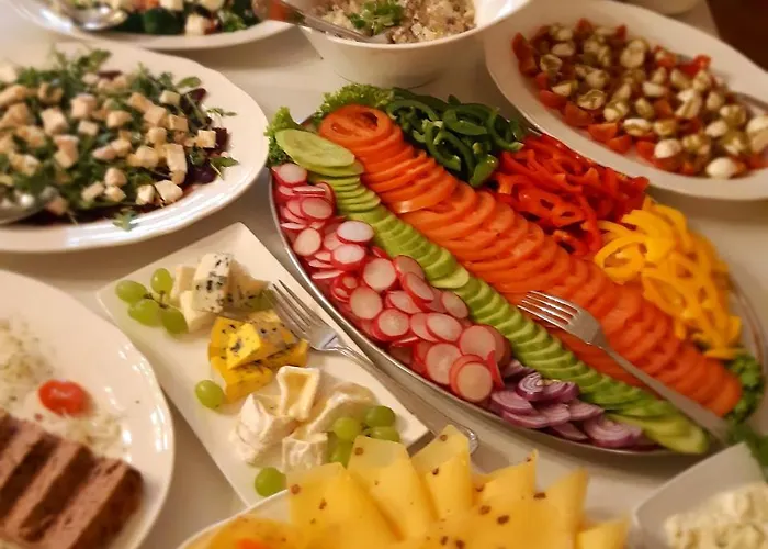 Zamek Karpniki Schloss Fischbach 公寓式酒店 4*