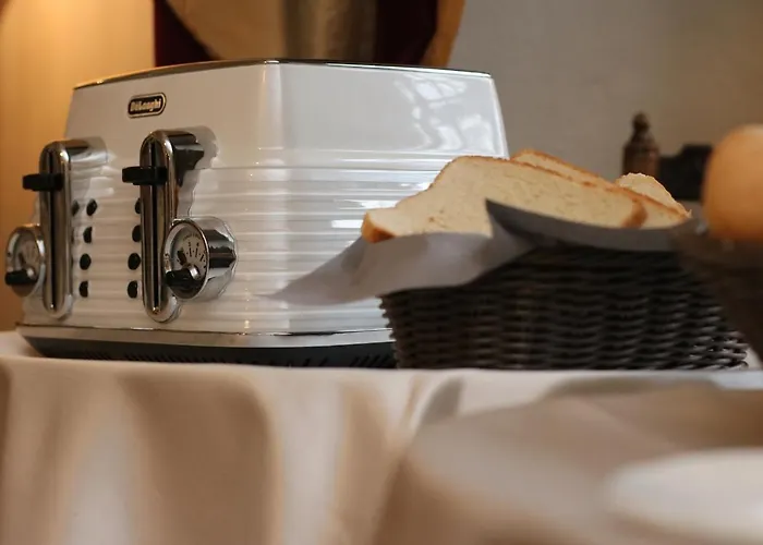 Ξενοδοχείο με διαμερίσματα Zamek Karpniki Schloss Fischbach 4*