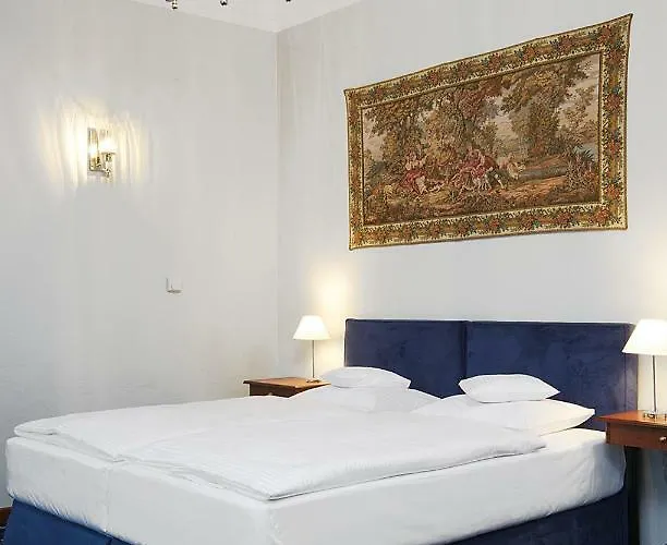 Zamek Karpniki Schloss Fischbach 4* Ломница